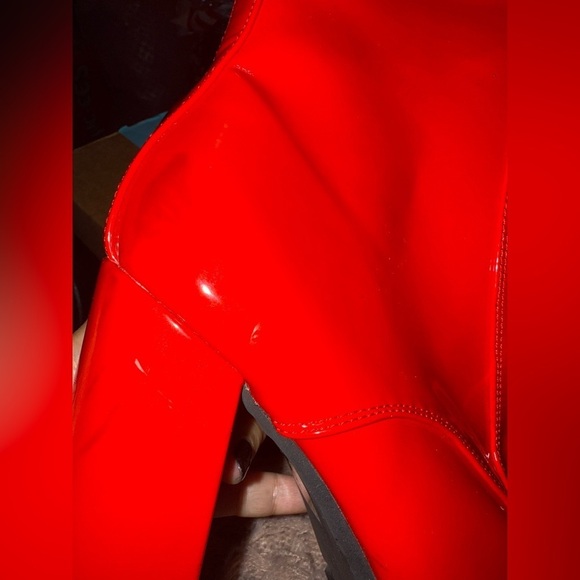 Dolls Kill red patent leather platform booties size 6 - Picture 6 of 6